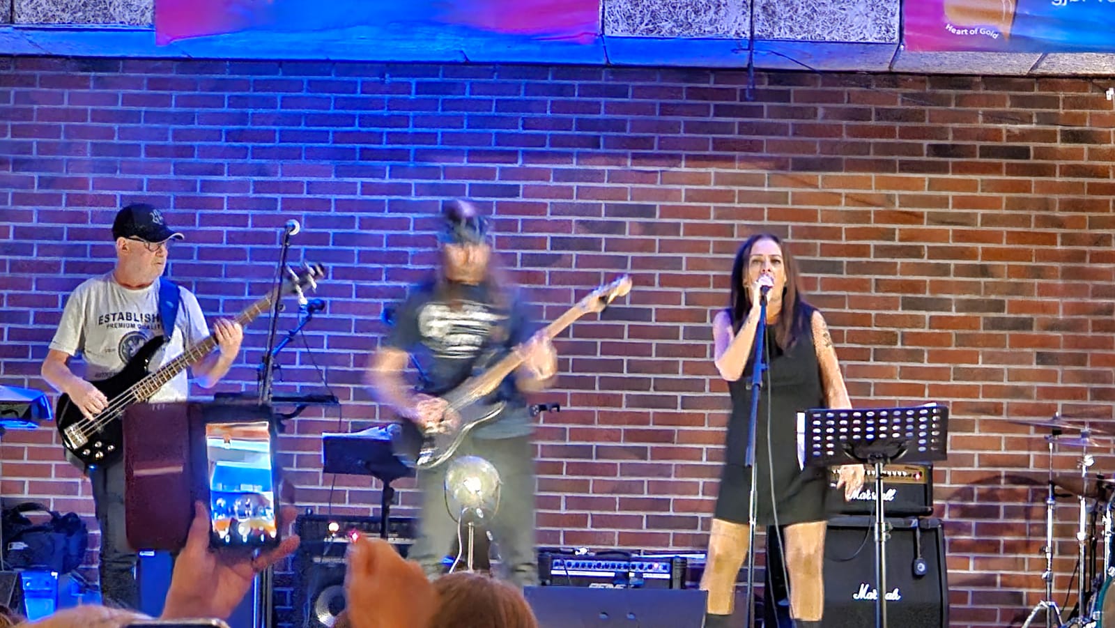 Band i aksjon